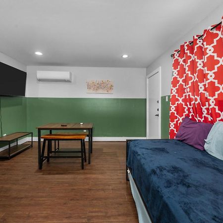 Rustic 1Br Apartment Near Medcenter-Uh-Nrg Houston Exterior foto